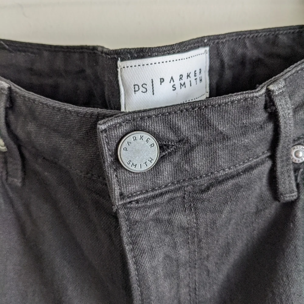 Parker Smith Bombshell Fit Cropped Slit Hem Black Jean 29 Straight Leg Capri